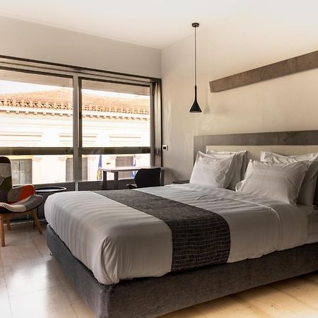 Boutie Executive, A Kalamatastay Property Екстер'єр фото